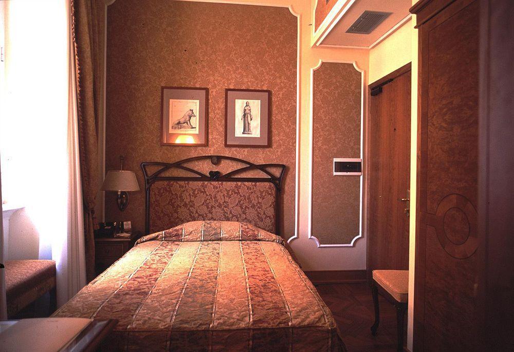 Hotel Villa Morgagni Rom Zimmer foto